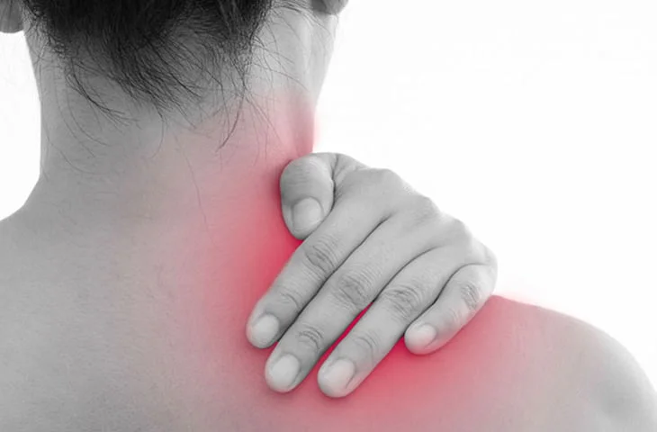 Bệnh đau nhức xương khớp bả vai và những nguyên nhân gây ra căn bệnh này
