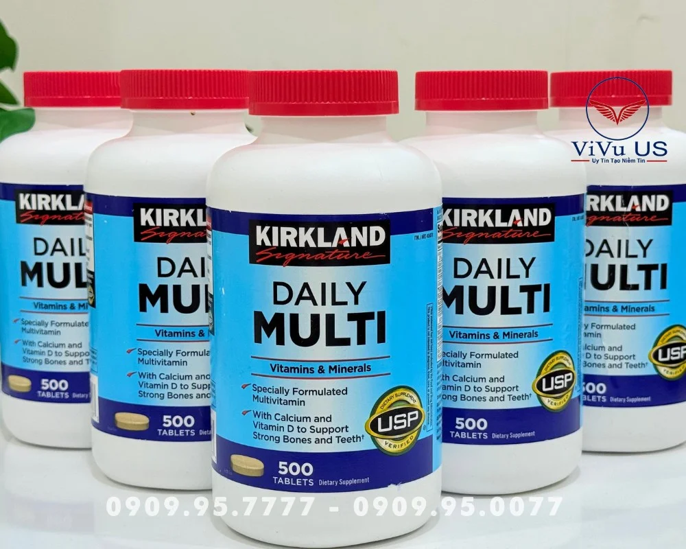 Chai Viên Uống Vitamin Tổng Hợp Daily Multi Kirkland của Mỹ chụp cận cảnh bao bì